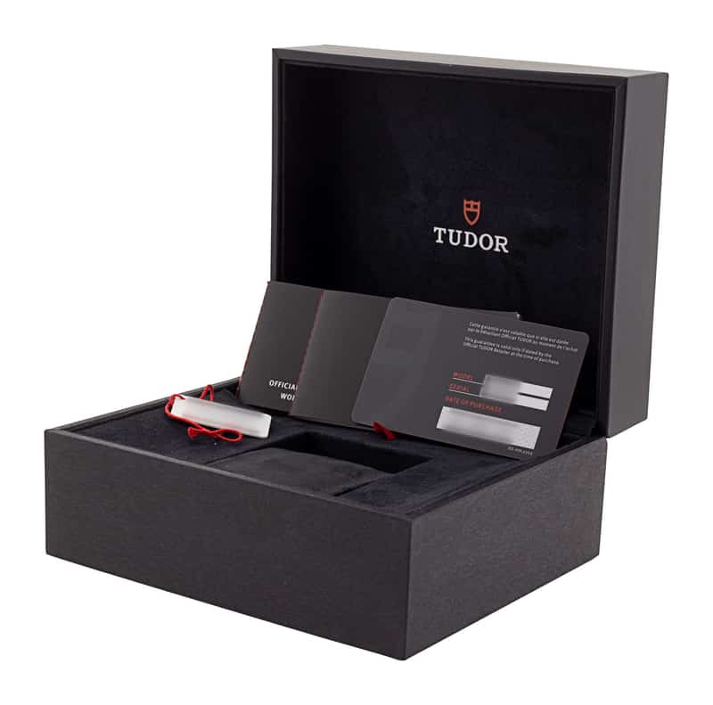 Tudor Heritage Black Bay M79030N-0001